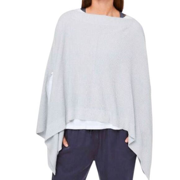 LULULEMON ATHLETICA Forward Flow Cape In Silver Fox/Alpine White Size OS - Picture 1 of 12